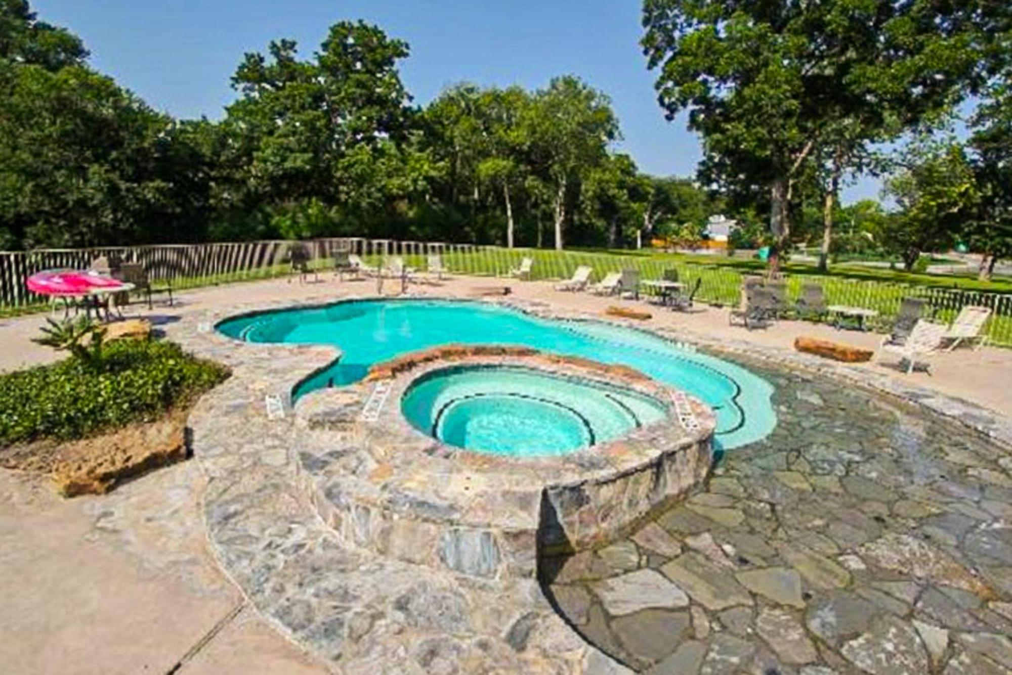 Water Wheel Resort Condo Resort New Braunfels Exterior foto